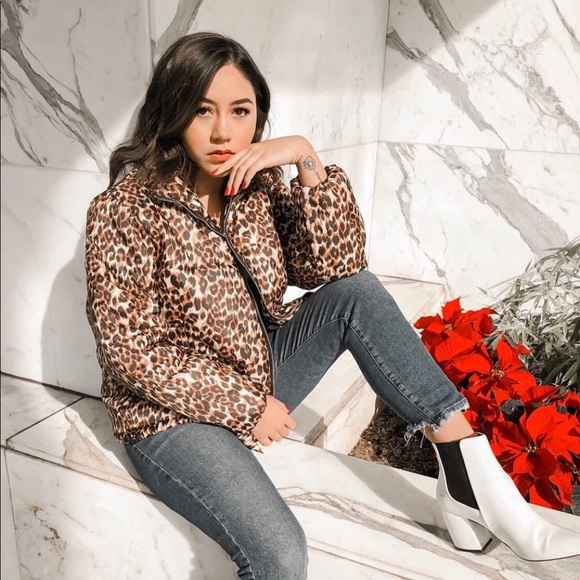 Cheetah puffer jacket - Picture 1 of 1